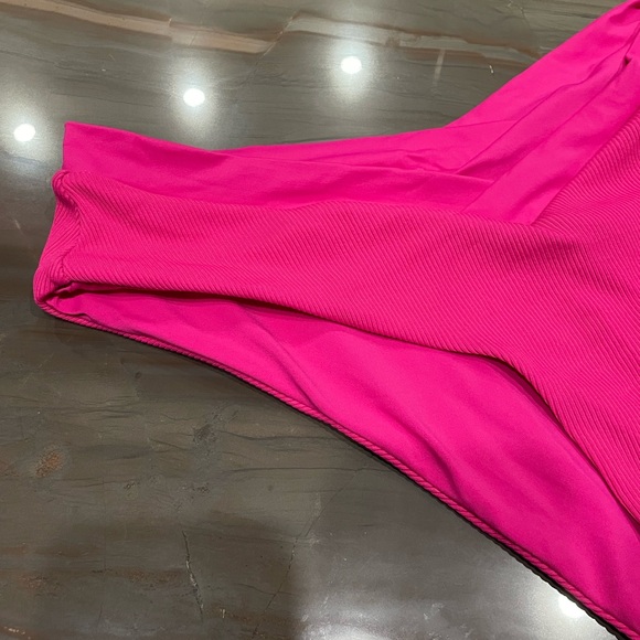 L*Space Bougainvillea Bikini Set - Picture 11 of 12